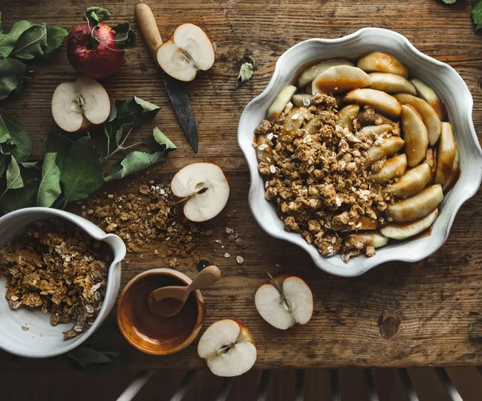 Cinnamon Caramel Apple Crumble