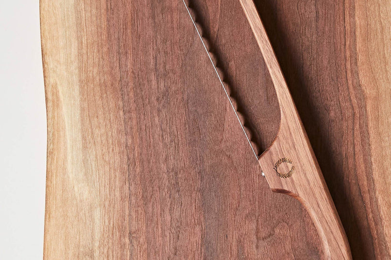Board and Bow Set - Walnut