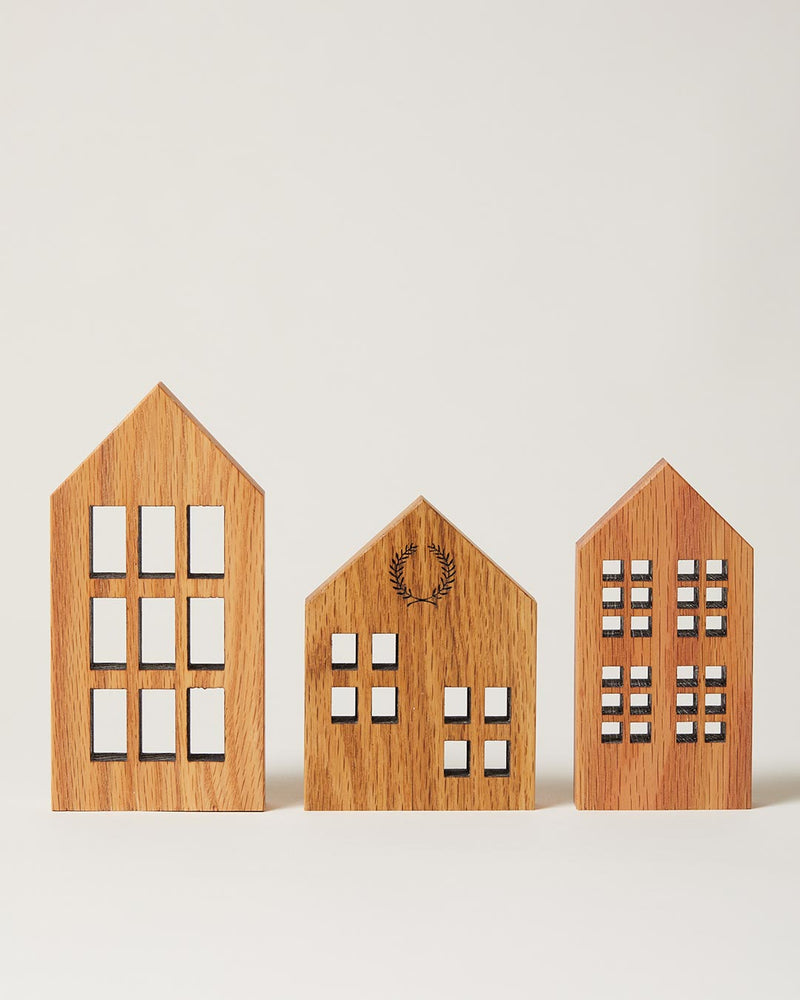 Crafted Wooden Houses - Oak